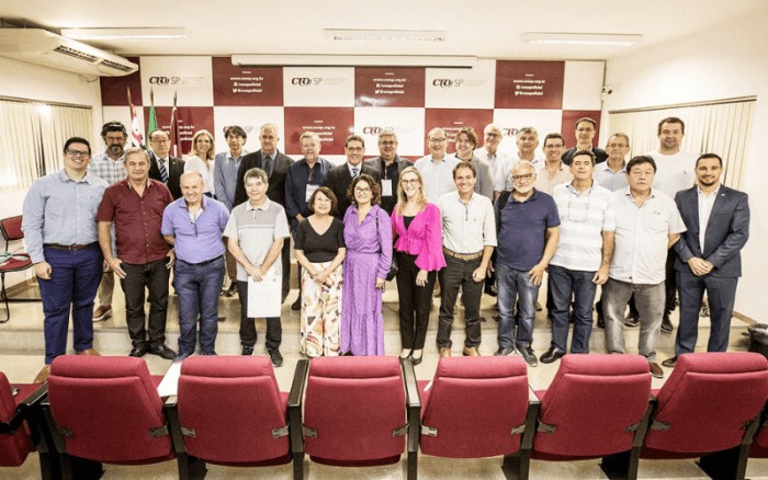 Plenário do CROSP faz reunião com Diretores Regionais e Delegados das Seccionais