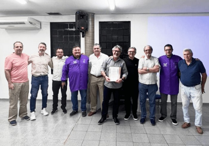 Título de doutor pela FORP-USP foi entregue para o Prof. Kleber Carvalho