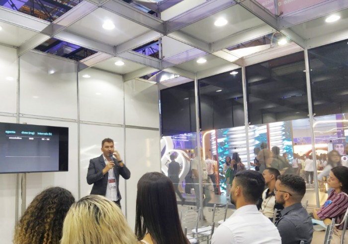 Palestra sobre Antibioticoterapia