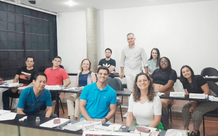 Iniciados cursos de Prótese sobre Implante e Implante osseointegráveis na FAOA-RIBEIRÃO