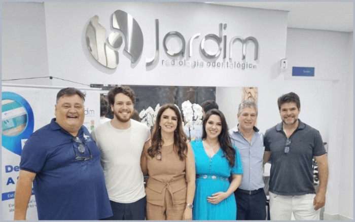 Dr. Regis Peporini e Dr. Artur Martini recepcionados pela família Jardim nova unidade