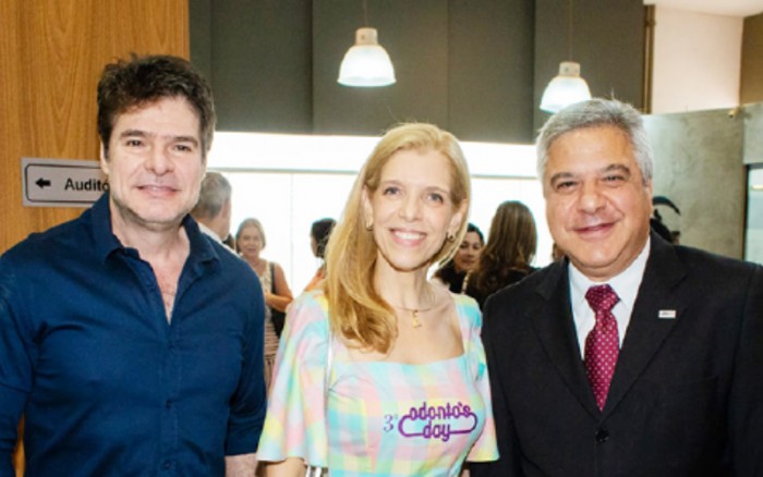 Dr. Rogério Kairalla em Ribeirão com Dra. Adriana Botelho e Dr. Regis Peporini em evento em Ribeirão Preto.