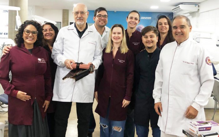 Mais uma turma conclui curso de em Ortodontia Corretiva
