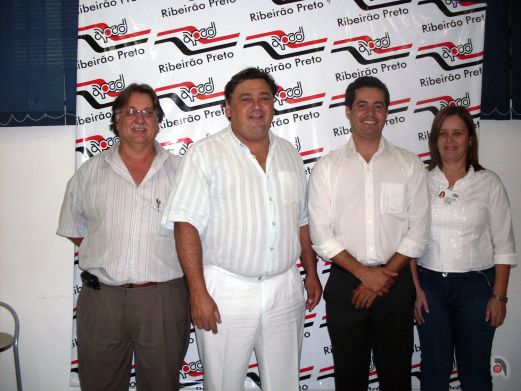 Vereador Giló visita APCD Ribeirão Preto