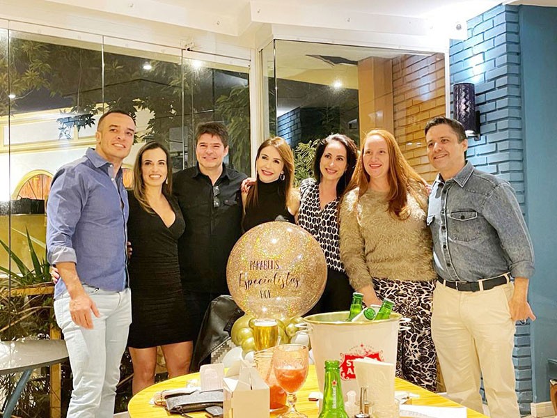 Thiago, Kelli, Regis, Paula, Andrea, Isamara e Adriano